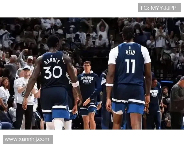 爱德华兹接任狼队主帅能否带领球队走出降级危机重回巅峰 爱德华兹接任狼队主帅能否带领球队走出降级危机重回巅峰